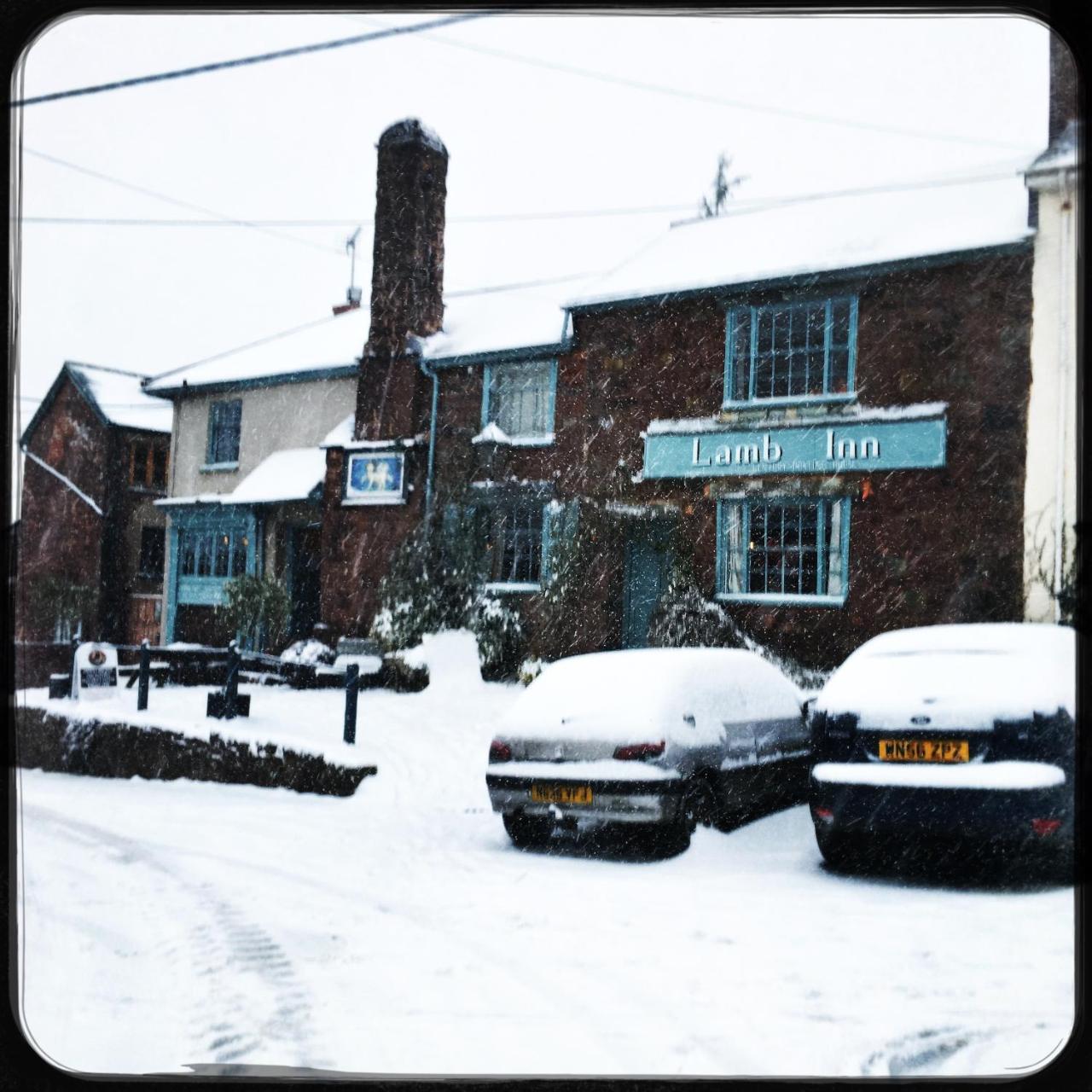 The Lamb Inn 크레디톤 외부 사진